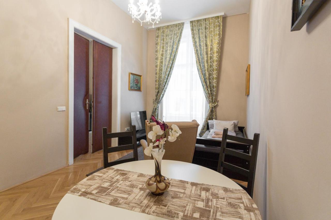 Urban Downtown Center Apartamento Viena